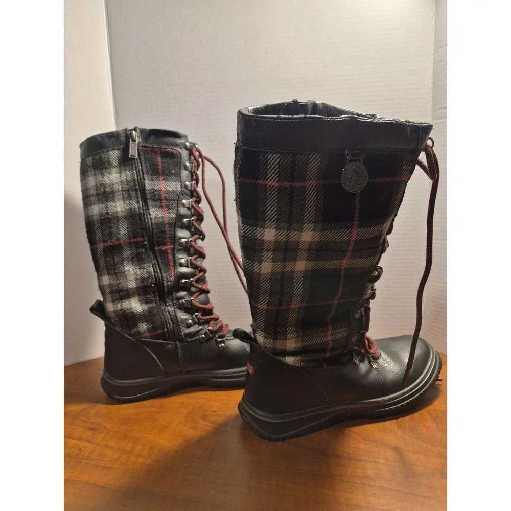 Pajar Canada‎ Women's Winter Combat Boots Black Plaid Leather Size 7-7.5 Flaw